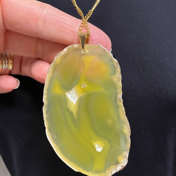 Agate Raw Edge Yellow Gemstone + 24 inch Golden Stainless Steel Curb Chain - Picture 5 of 10